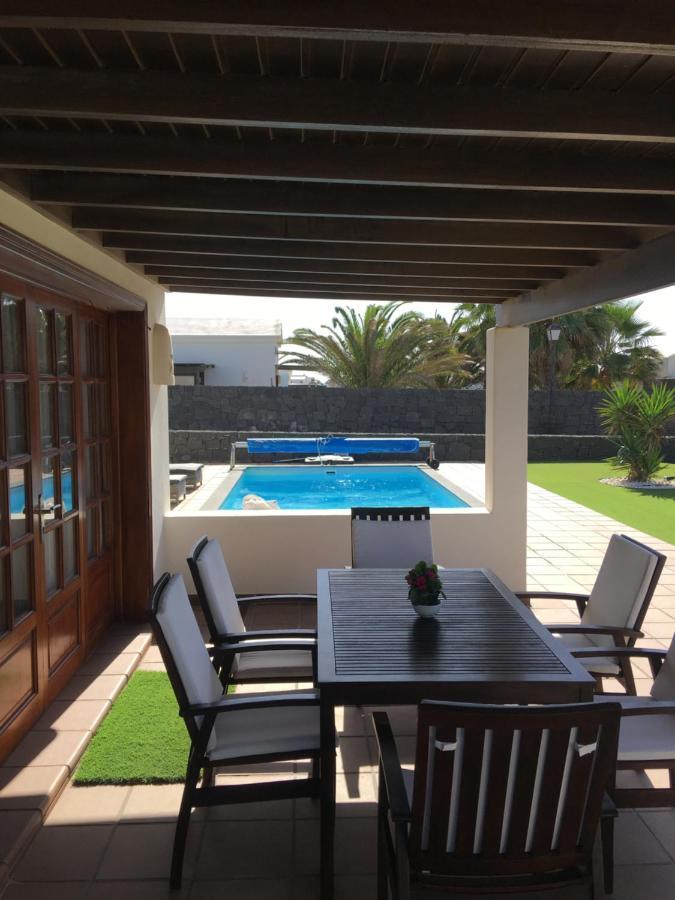 Luxury 3Bed Villa With Heated Private Pool, Full Sky And Free Wifi Плая Бланка Екстериор снимка